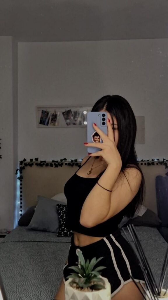 Başakşehir Escort Tansu Genç Prenses Gibi Nazlı Ama Ateşli Anal ve Oral Yetenekleriyle Seni Baştan Çıkaran